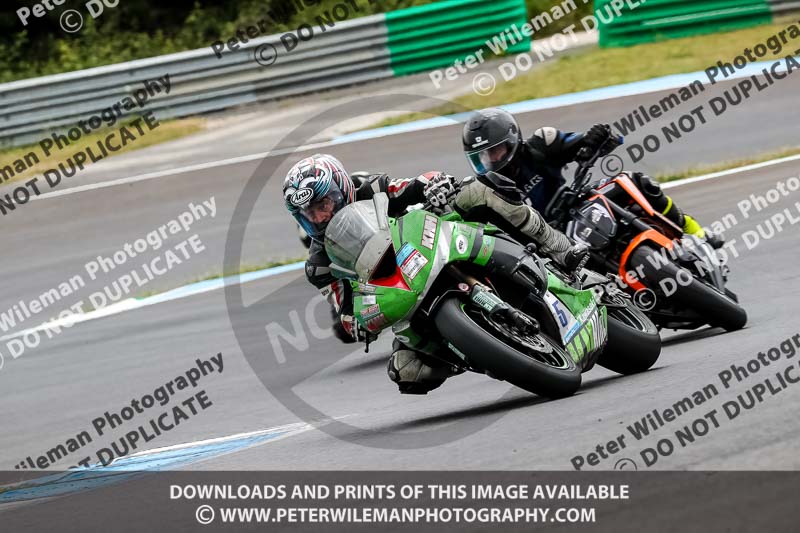 estoril;event digital images;motorbikes;no limits;peter wileman photography;portugal;trackday;trackday digital images